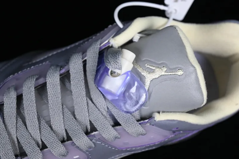 All categories Air Jordan Jordan series basketball shoes Air Jordan 5 G version Air Jordan 5 Low "Indigo Haze" AJ5 Joe 5 3M reflective indigo fog color low-top basketball shoes FJ4563-500